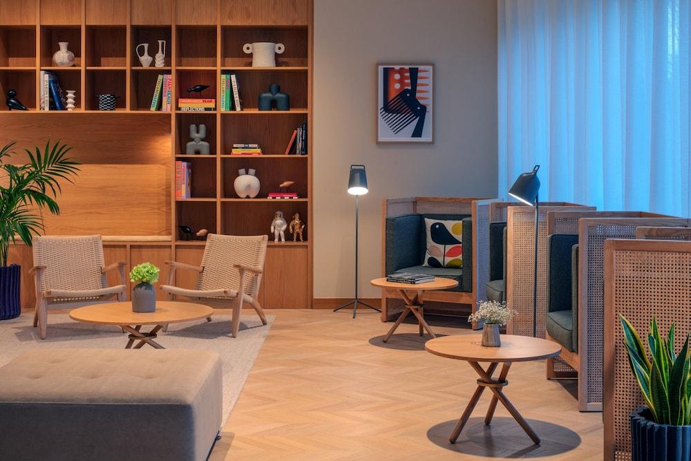 Staybridge Internet 4* Dubai